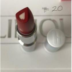 Clinique Dramatically Different Lipstick - de laatste 4!