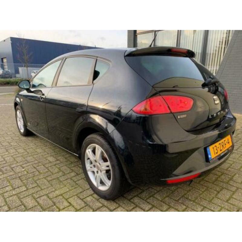 SEAT Leon 1.6 TDI Ecomotive COPA 1e EIGENAAR NAP NIEUW APK F