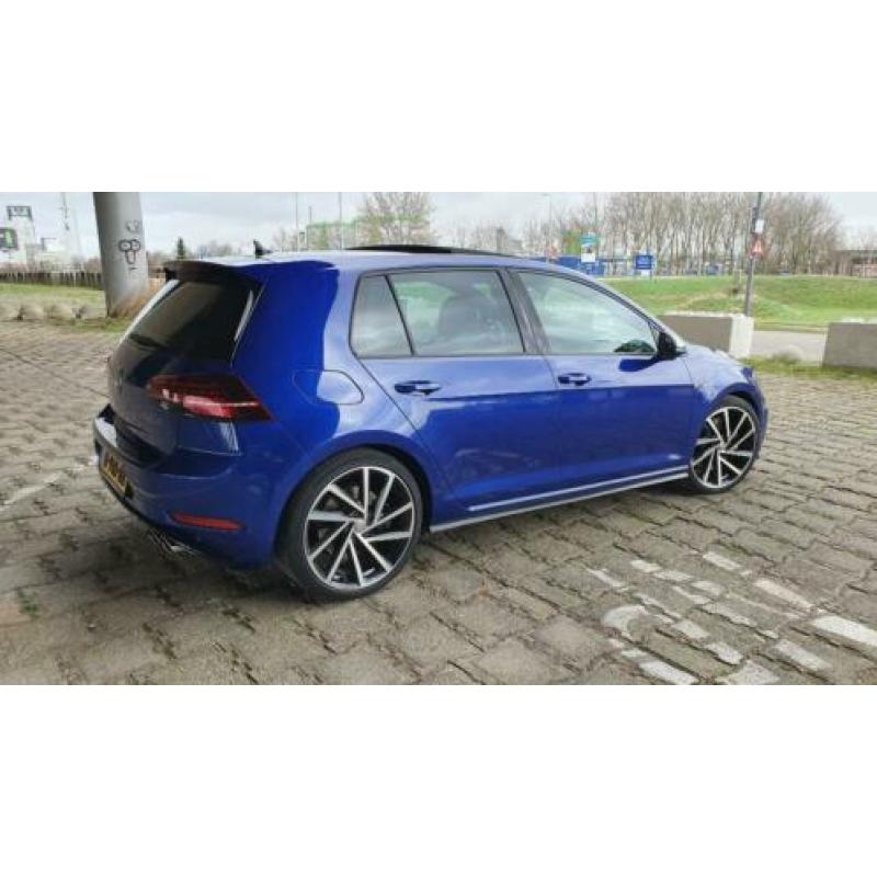 Volkswagen Golf 2.0 AUT 2017 Blauw 403PK VOL OPTIES