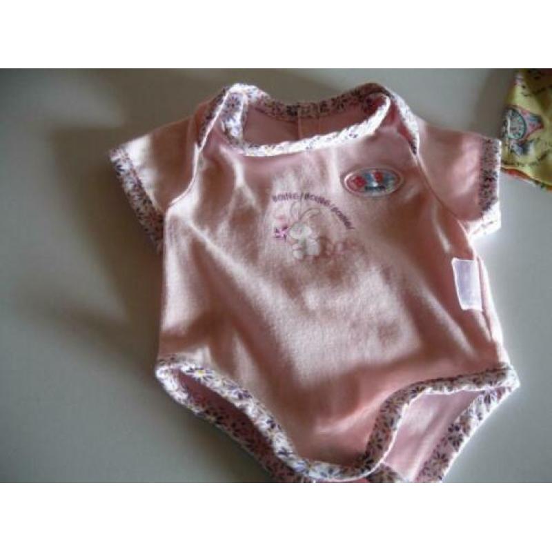 baby b kleertjes €4 per foto