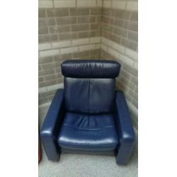 Te koop: blauw lederen Stressless relaxfauteuil