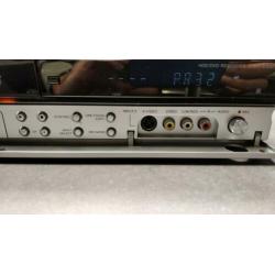 Pioneer DVR 555H dvd recorder