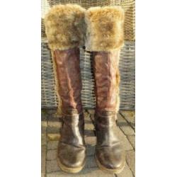 W.L.S. bruin lederen laarzen met imitatie bont mt 40