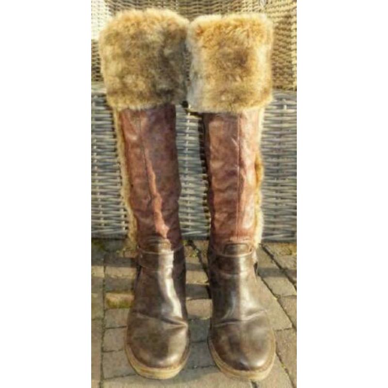 W.L.S. bruin lederen laarzen met imitatie bont mt 40