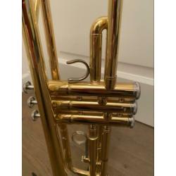 Yamaha YTR-2330 Bb-trompet goudlack