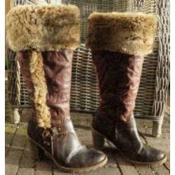 W.L.S. bruin lederen laarzen met imitatie bont mt 40