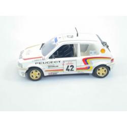 Vitesse Peugeot 106 1:43