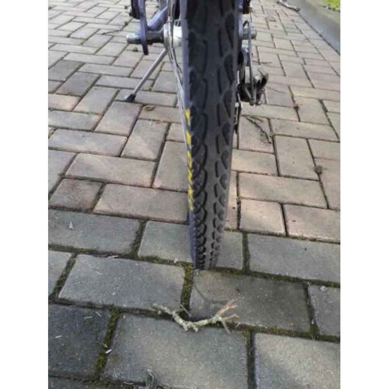 Damesfiets in goede staat 28"/54 cm 21 versnellingen