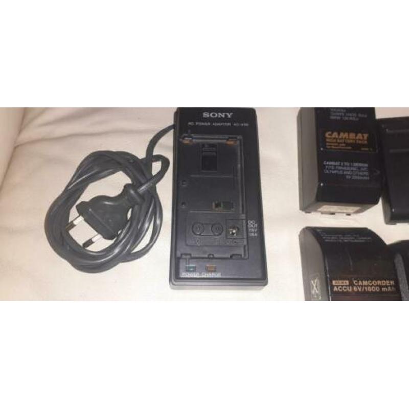 Sony ac power adapter ac-v30 inclusief 4 charger batterijen