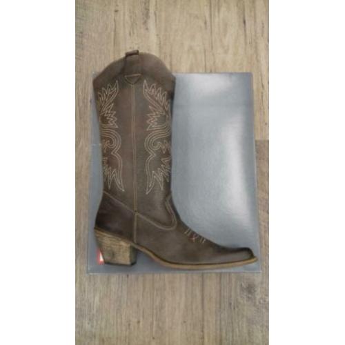 Nieuwe leren western/cowboy laarzen maat 38 € 30.00