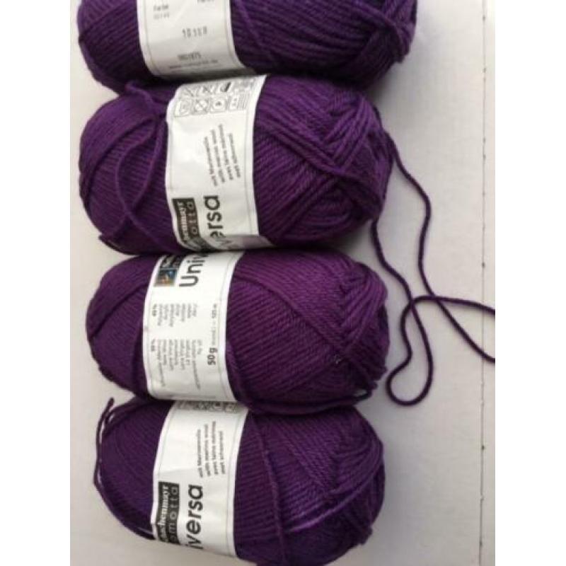 partijtje 200 gr Universa, paars (149)