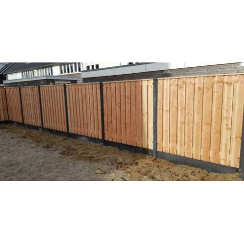 Hout/beton schutting Douglas. Al voor €95 p/m incl. montage!