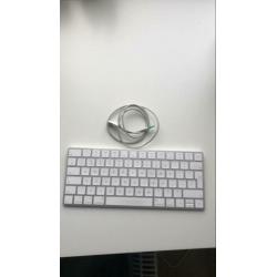Apple iMac keyboard 2 toetsenbord oplaadbaar nieuw lader