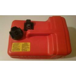 Nieuwe Quicksilver 12 liter brandstoftank. € 49,95.