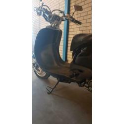 Retro scooter elektrisch
