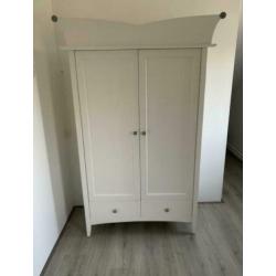 Babykamer, ledikant, commode, kledingkast, €50 voor alles