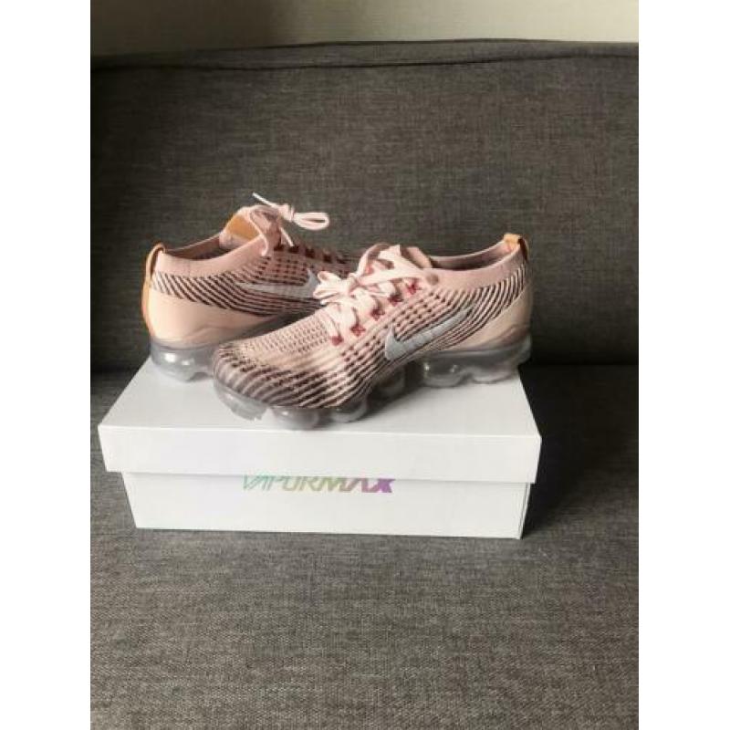 Nike Air Vapormax Flyknit 3