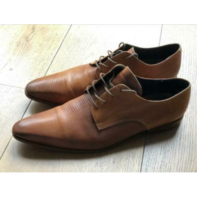 Nette herenschoenen van Manfield, maat 45