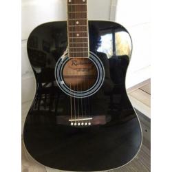 Akoestische gitaar Richwood. Als nieuw.