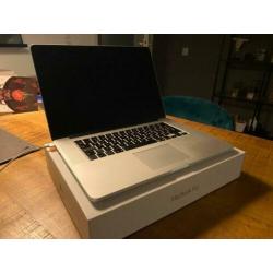 Apple MacBook Pro Retina 15" (2015) 2,2GHz 16GB/512GB ssd