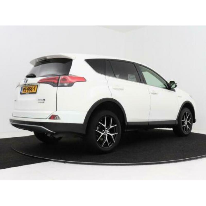 Toyota RAV4 2.5 Hybrid Dynamic Sport 5-drs | Fabrieksgaranti