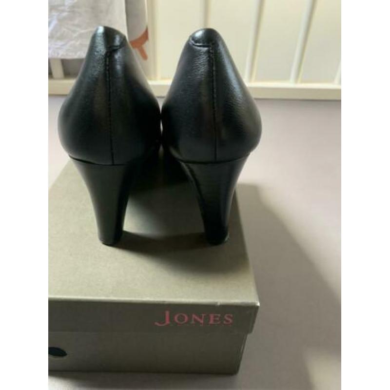 Jones Bootmaker zwarte pumps maat 41