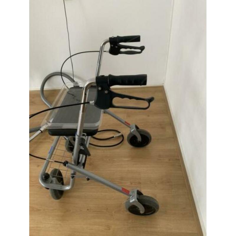 Rollator in Den Haag ophalen! Zeer goede staat!