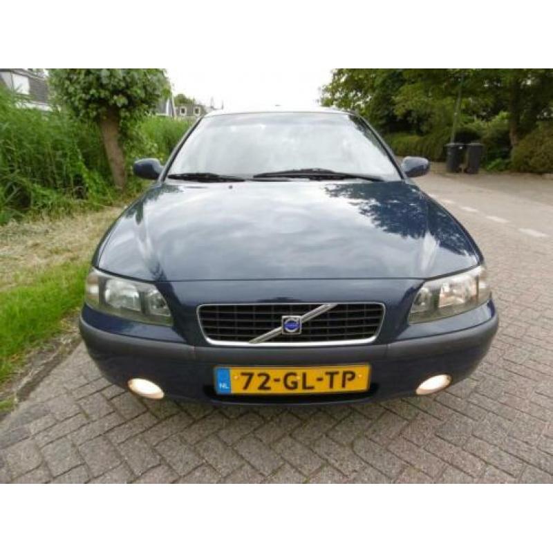 Volvo S60 2.4 140pk 2e eig Clima Trekhaak 1600kg Onderhoudsh