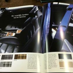 Grote Mercedes500E folder nieuw