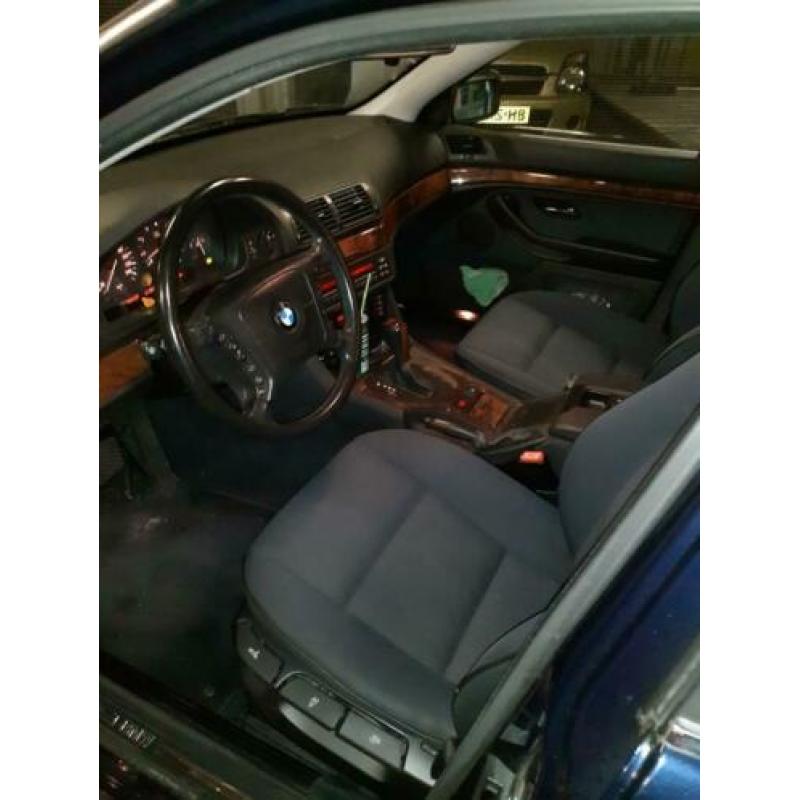 BMW 5-Serie 2.5 I 525 AUT 2001 Blauw