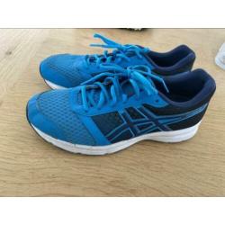 Asics hardloop, sport of gymschoenen maat 41,5, 26 cm