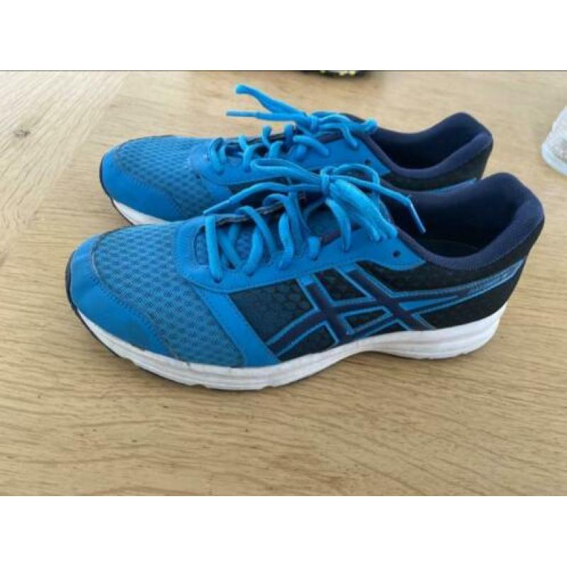 Asics hardloop, sport of gymschoenen maat 41,5, 26 cm