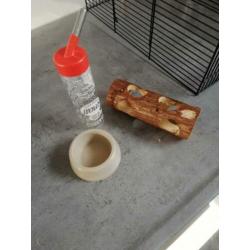 Hamsterkooi met toebehoren