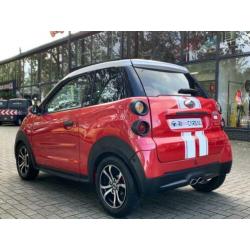 Microcar M8 Dci brommobiel 45km auto