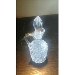 ?? GEDETAILLEERD GESLEPEN KRISTAL KARAFJE(21x8x6cm)
