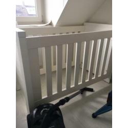 Ledikant wit met nieuw matras