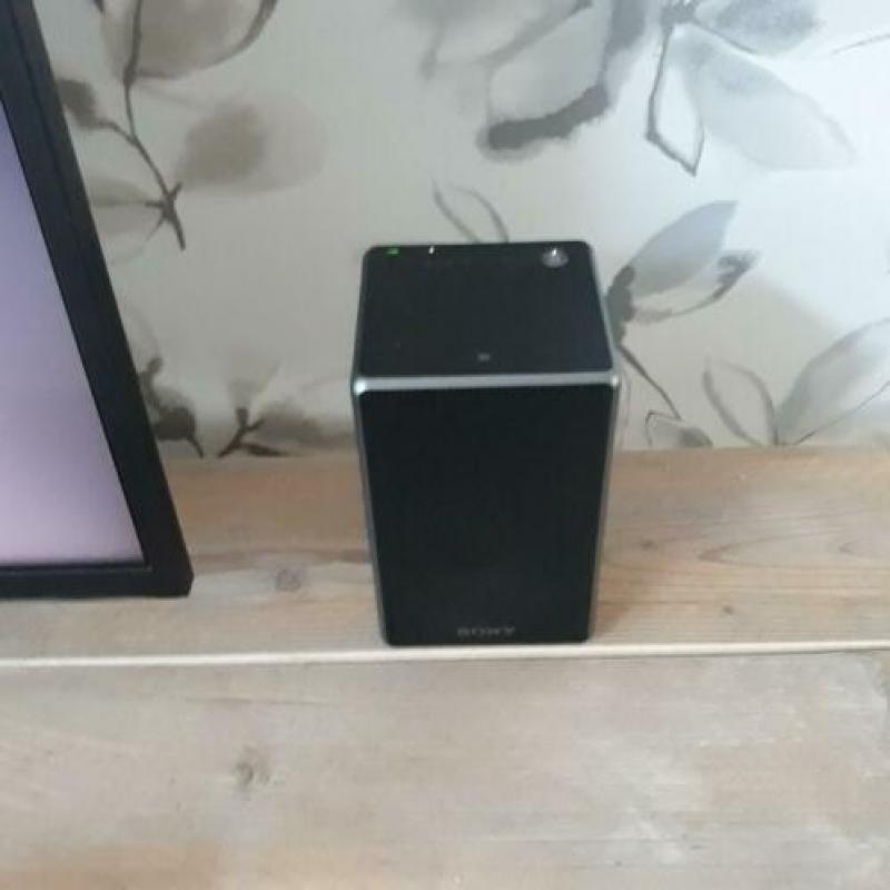 2 × Sony srs zr5