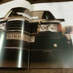 Grote Mercedes500E folder nieuw