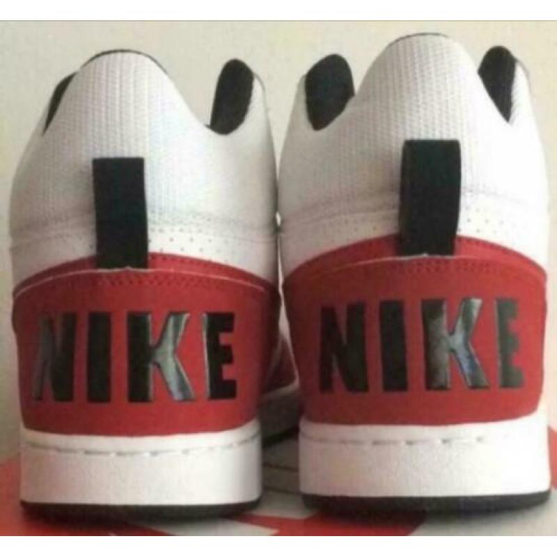 Nike court borough mid maat 44,5 air max 1 jordan dunk og