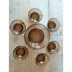 Vintage duralex set grote schaal met 6 kleine schalen