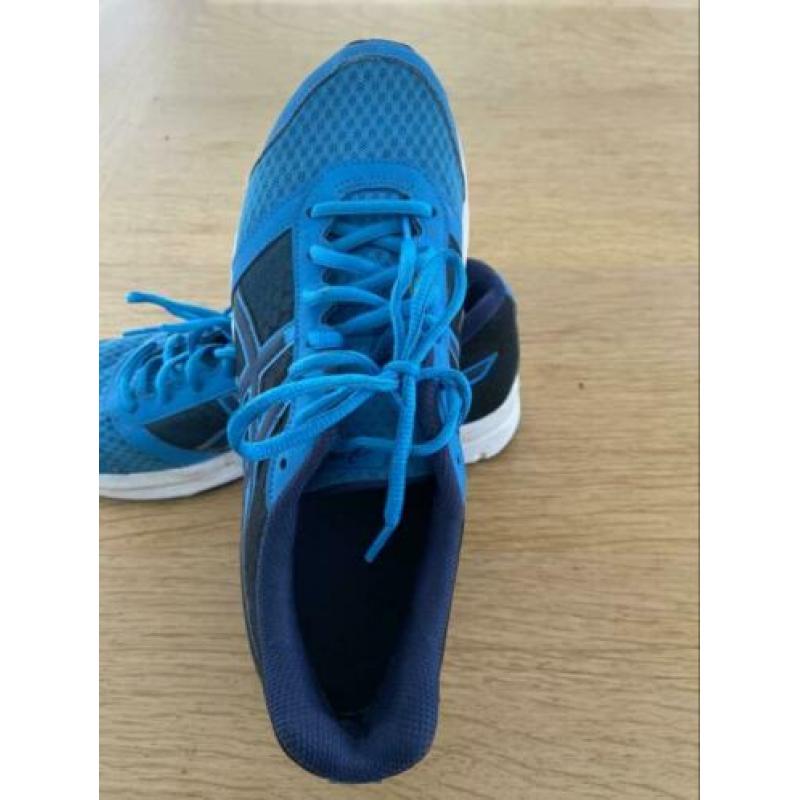 Asics hardloop, sport of gymschoenen maat 41,5, 26 cm