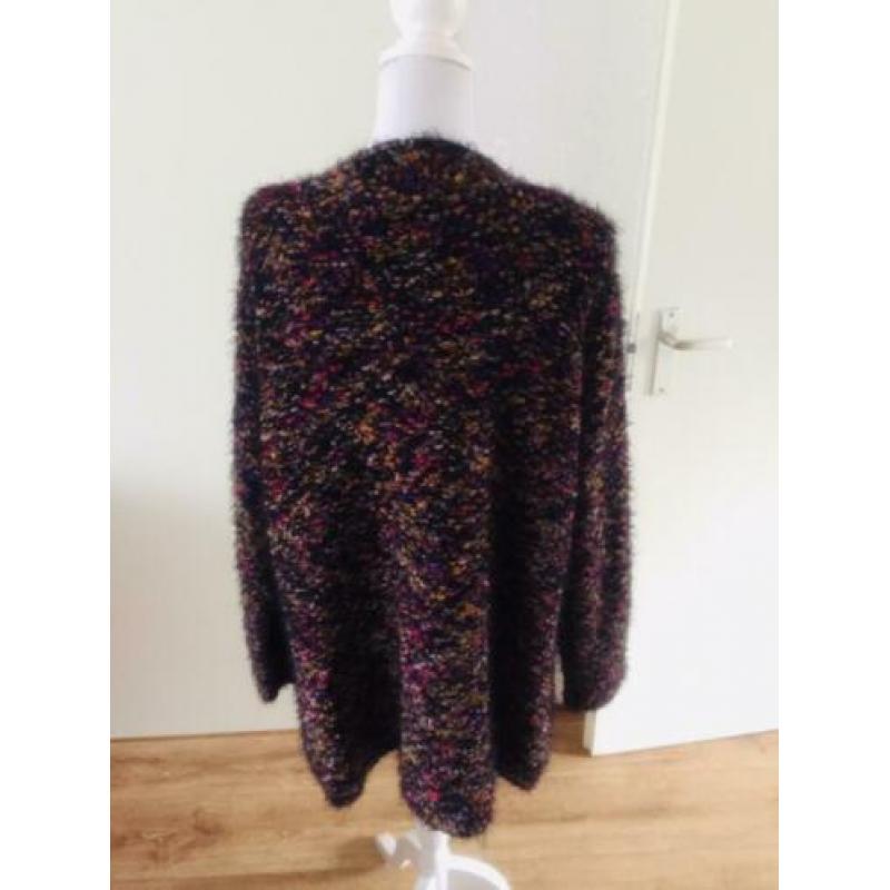 397. Miss Etam Zwart/Kleurtjes ZGAN maat 50