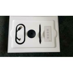 Wacom intuos pro medium