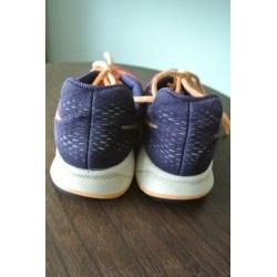 Schoenen OPRUIMING! alles €5,- NIKE ZOOM maat 38