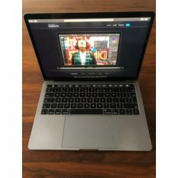 Macbook Pro 13'' Touchbar + AppleCare