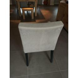4 stevige eetkamer stoelen