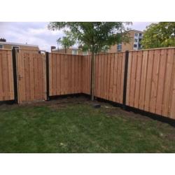 Hout/beton schutting Douglas. Al voor €95 p/m incl. montage!