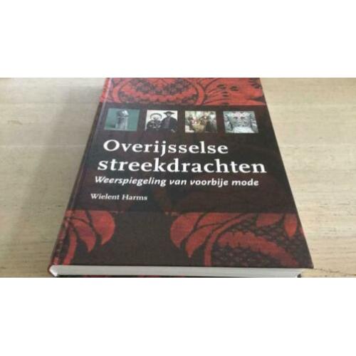 Overijsselse streekdrachten. Wielent Harms.Klederdracht