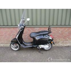 Piaggio Sprint Snor 58 GERESERVEERD (bj 2014)