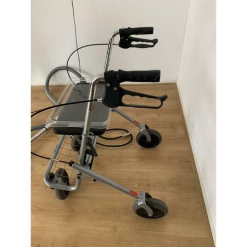 Rollator in Den Haag ophalen! Zeer goede staat!
